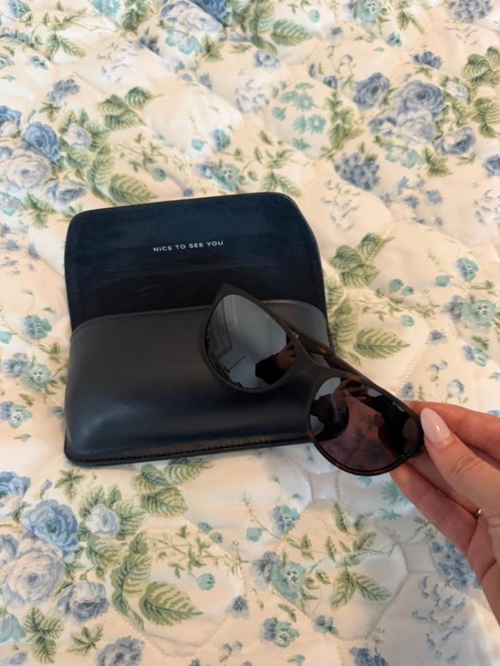 NEW Warby Parker women’s Sierra Sunglasses with case, reg. price is $195